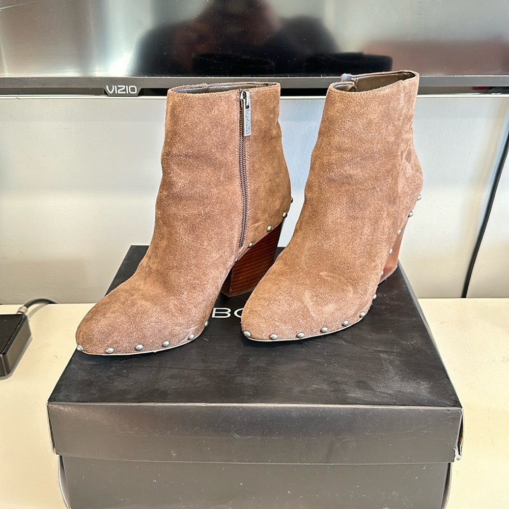 BCBG Jonnie Boots